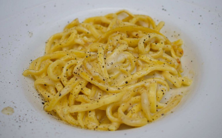 How to make cacio e pepe